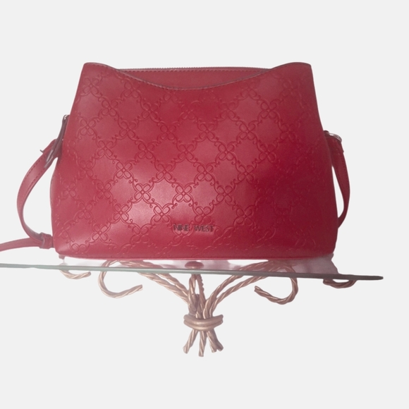 Nine West Red Crossbody Bag - Picture 1 of 12